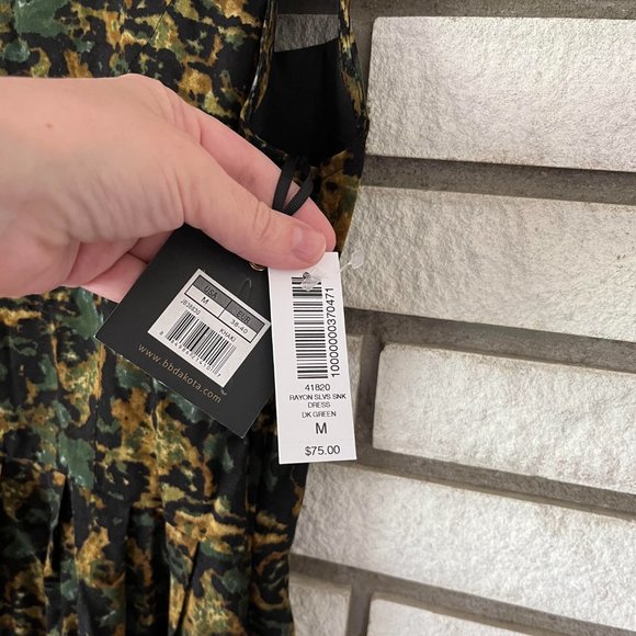 Aritzia Jack Dress NWT - Picture 4 of 6